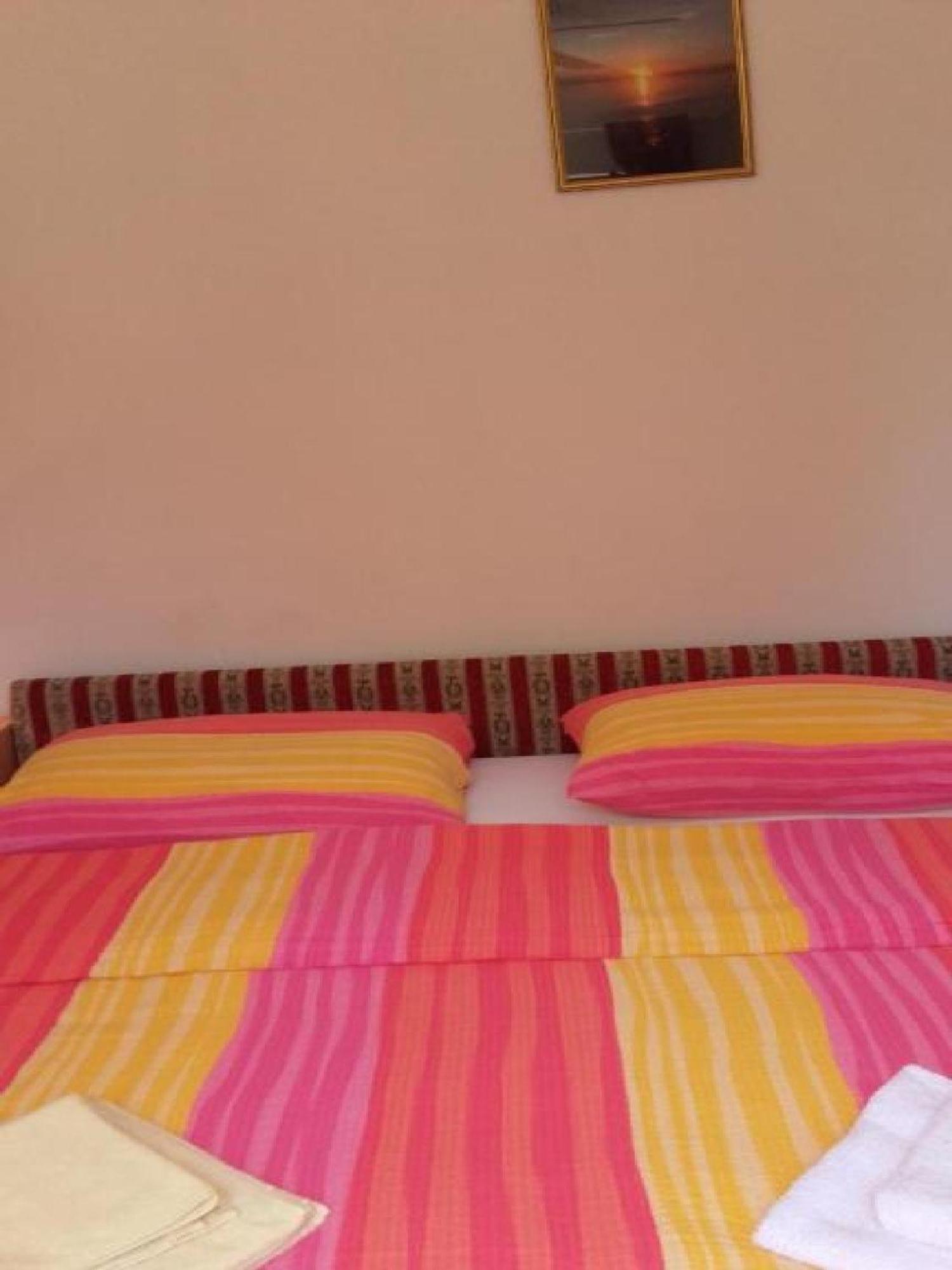 Apartments Smilje I Maslina Gornji Karin Cameră foto